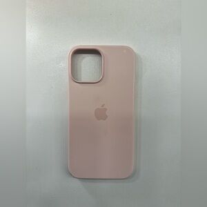 iPhone 13 Pro Max, Apple Silicon MagSafe case: